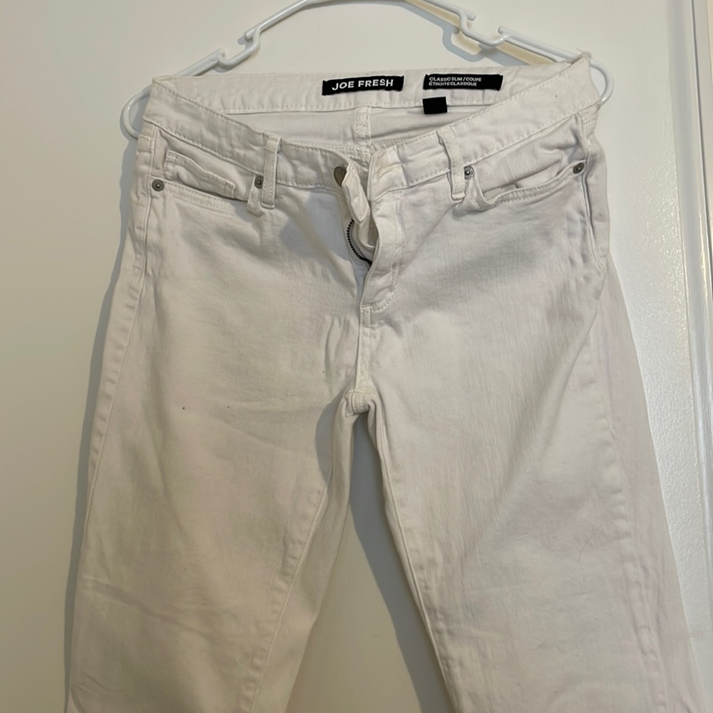White skinny Jean